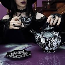 Killstar Spiritualis teapot