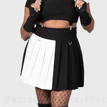 Carica l&#39;immagine nel visualizzatore di Gallery, Killstar Hels Harlequin mini Skirt
